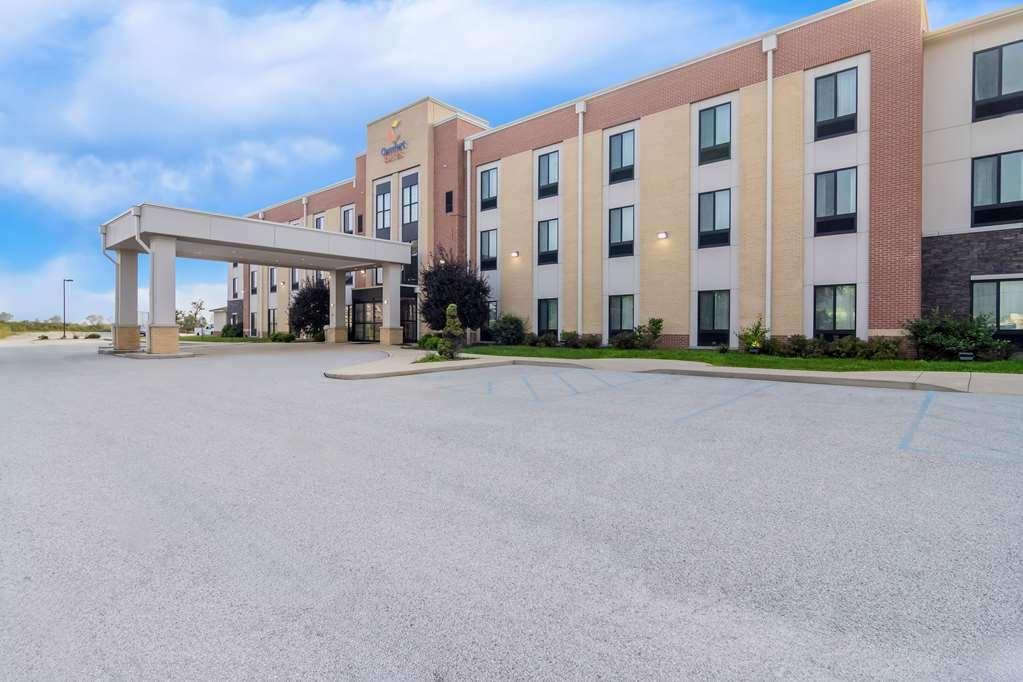 Comfort Suites Rensselaer Near Fair Oaks Exterior photo