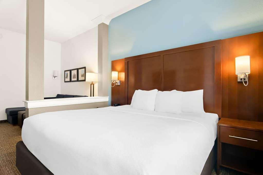 Comfort Suites Rensselaer Near Fair Oaks Room photo