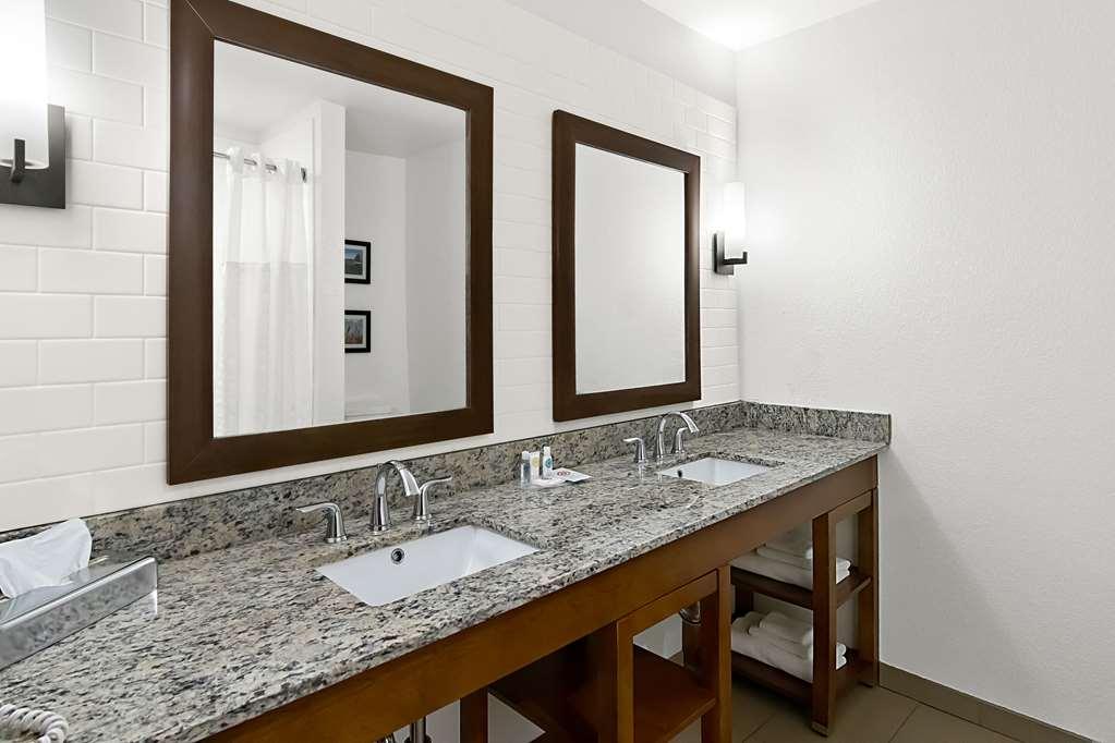 Comfort Suites Rensselaer Near Fair Oaks Room photo